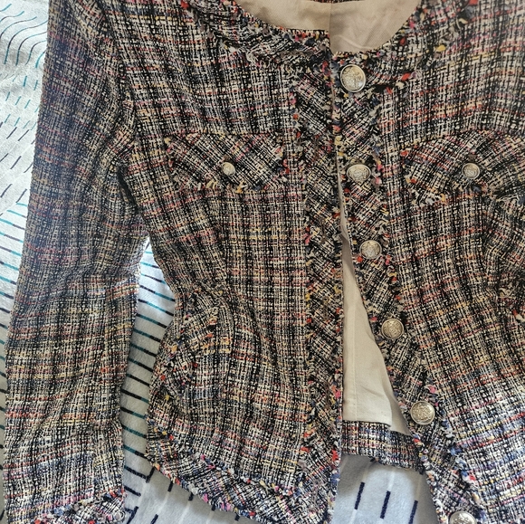 Guess jacket xs size - Picture 7 of 15